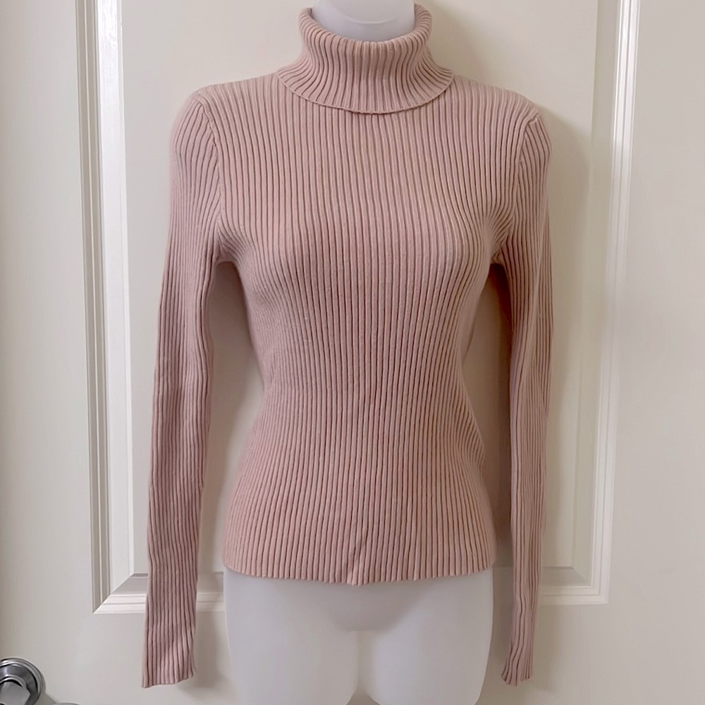 Forever 21 Knit Dusty Rose Turtleneck